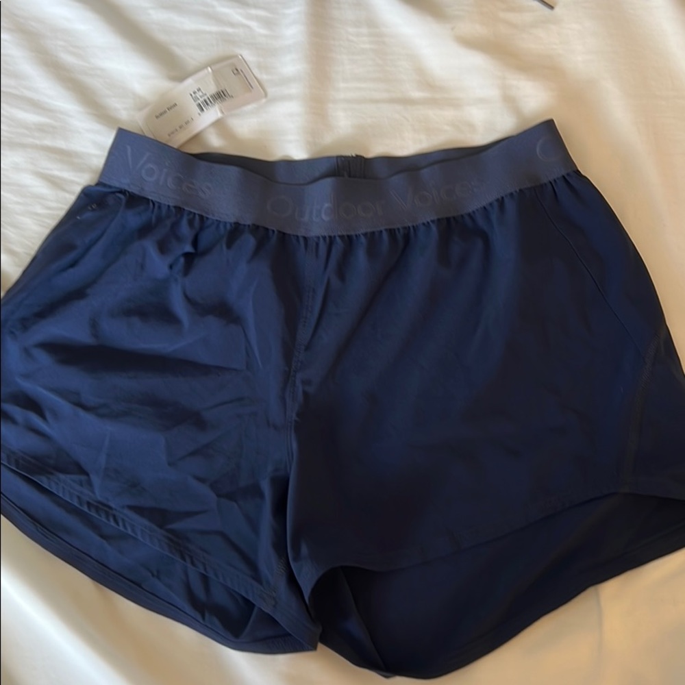 Outdoor Voices Size Small Navy Shorts